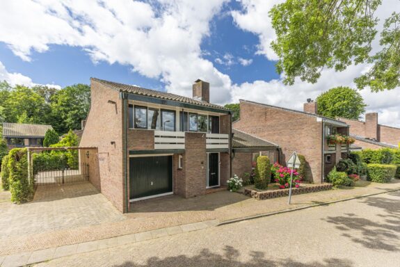 het Karveel 14, Muiden