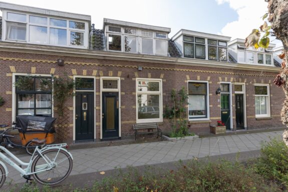 Achtergracht 96, Weesp